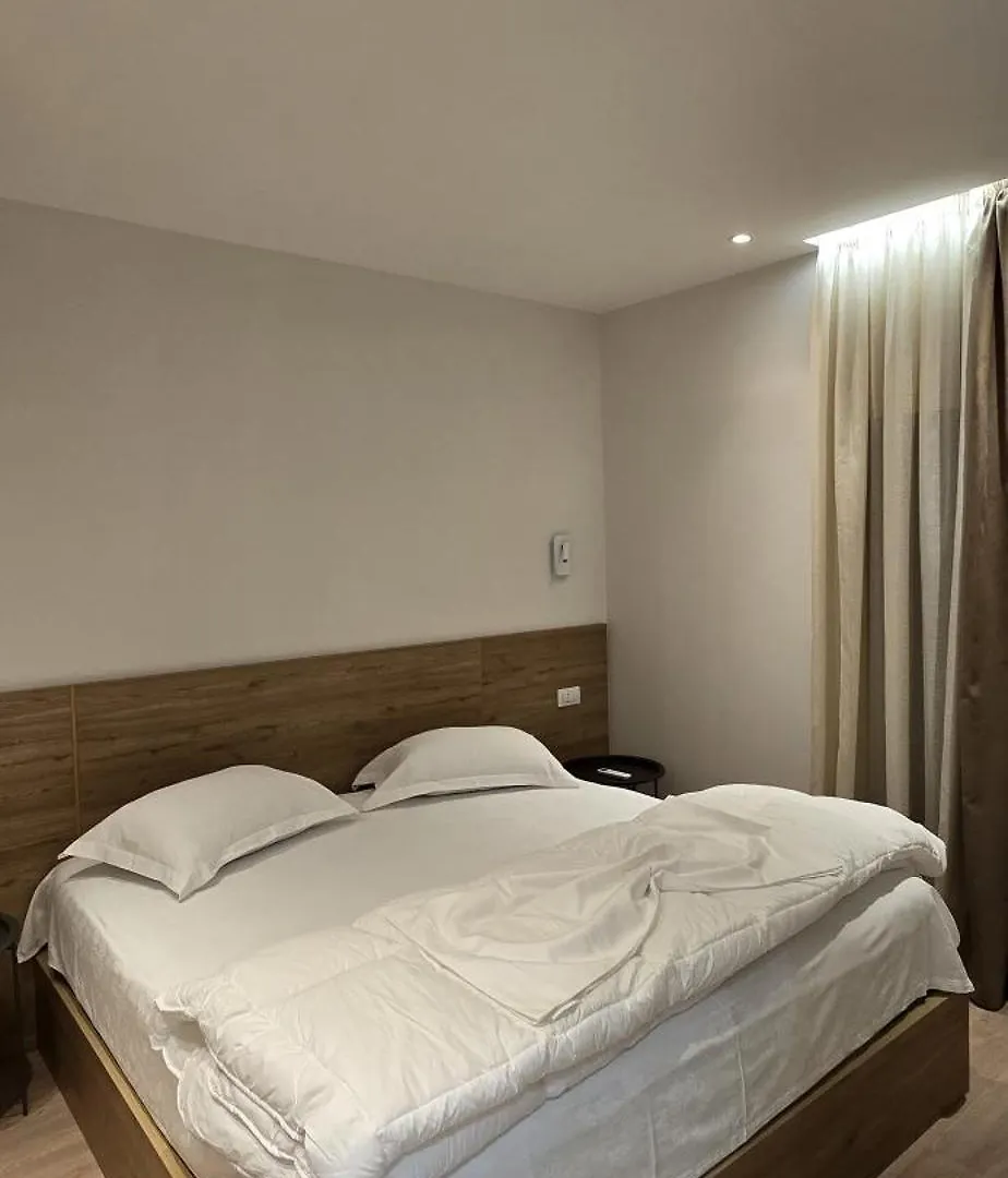 Tris Apartments Tirana Albanien
